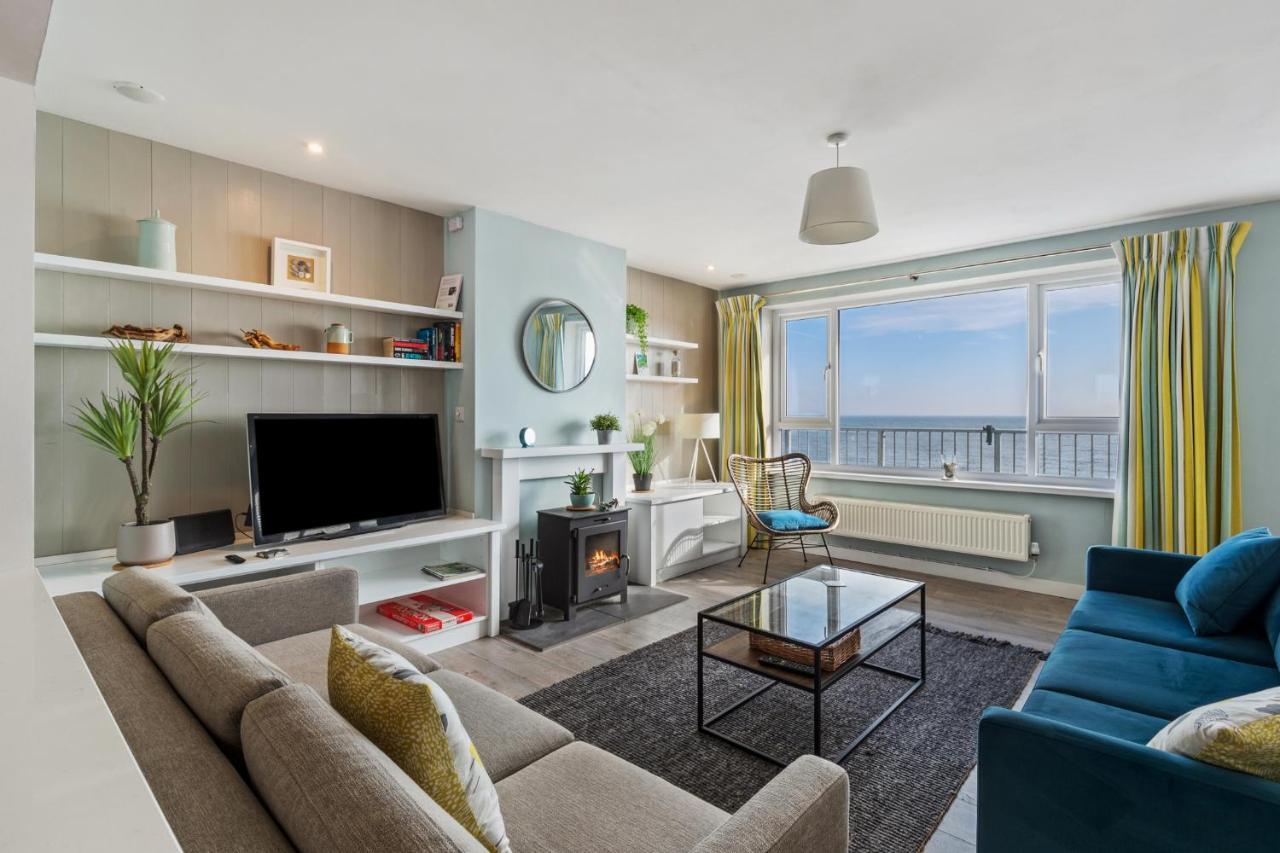 Dolphins Apartment - Spectacular Sea Views Saundersfoot Kültér fotó